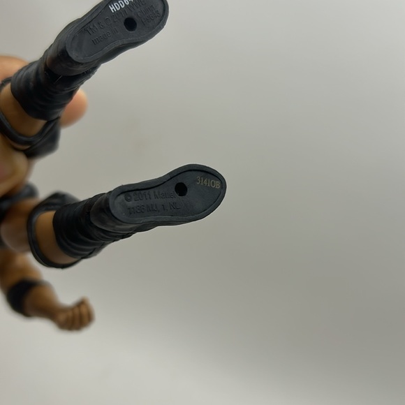 WWE The Rock 2011 mattel with brama bull belt - Picture 7 of 7